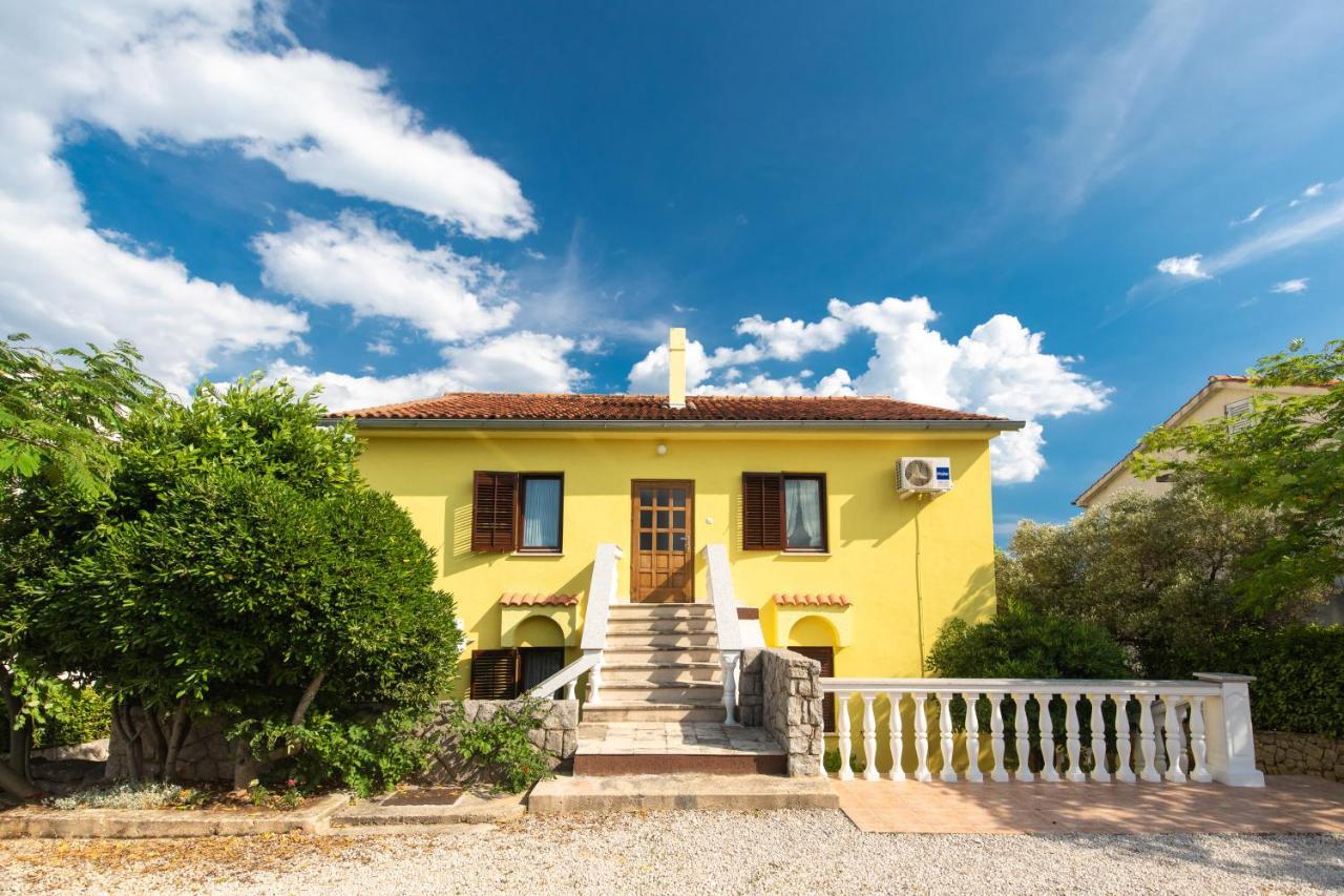 Apartment Drago *Cosy & Close To The Beach! Krk Town Buitenkant foto