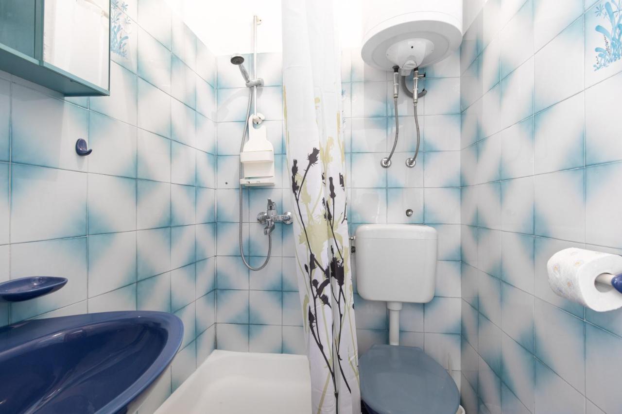 Apartment Drago *Cosy & Close To The Beach! Krk Town Buitenkant foto
